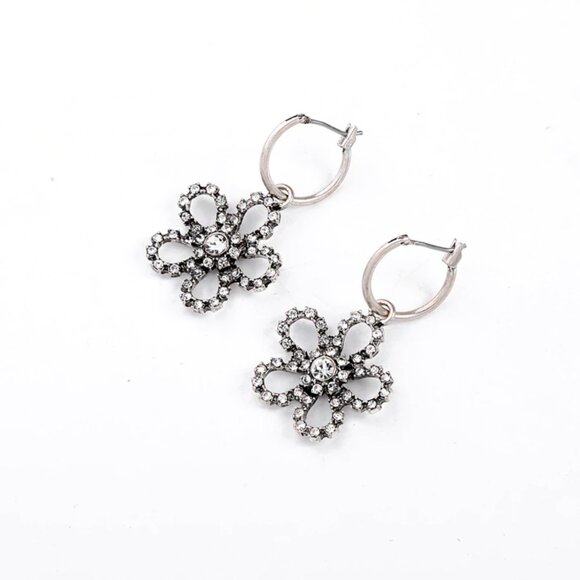 SILVER FLOWER EARRINGS - Picture 9 of 10